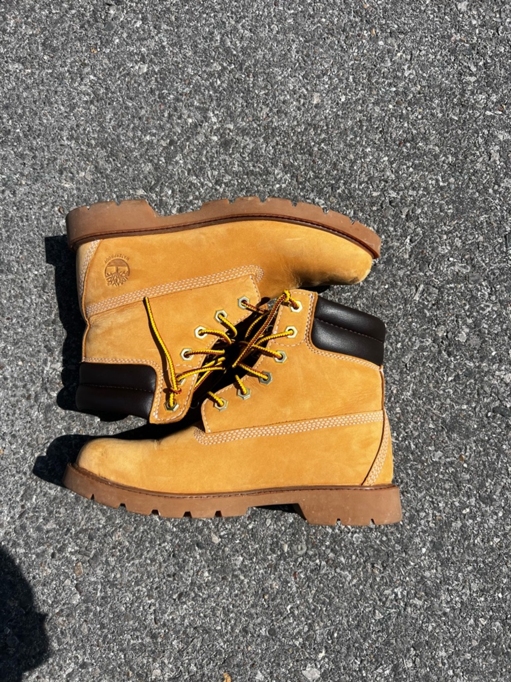 Timberland Kids Tan Nubuck Lace-Up Boots